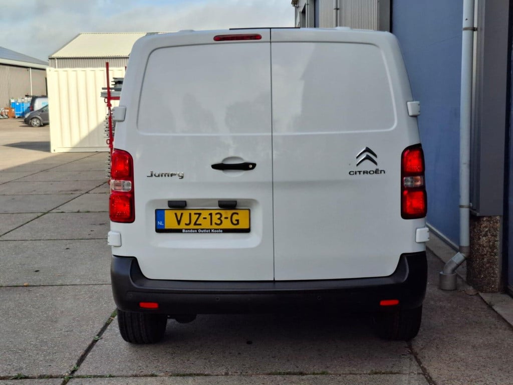 Citroen Jumpy 1.5 bluehdi 100 xs club airco / carplay / navi / cruise contr