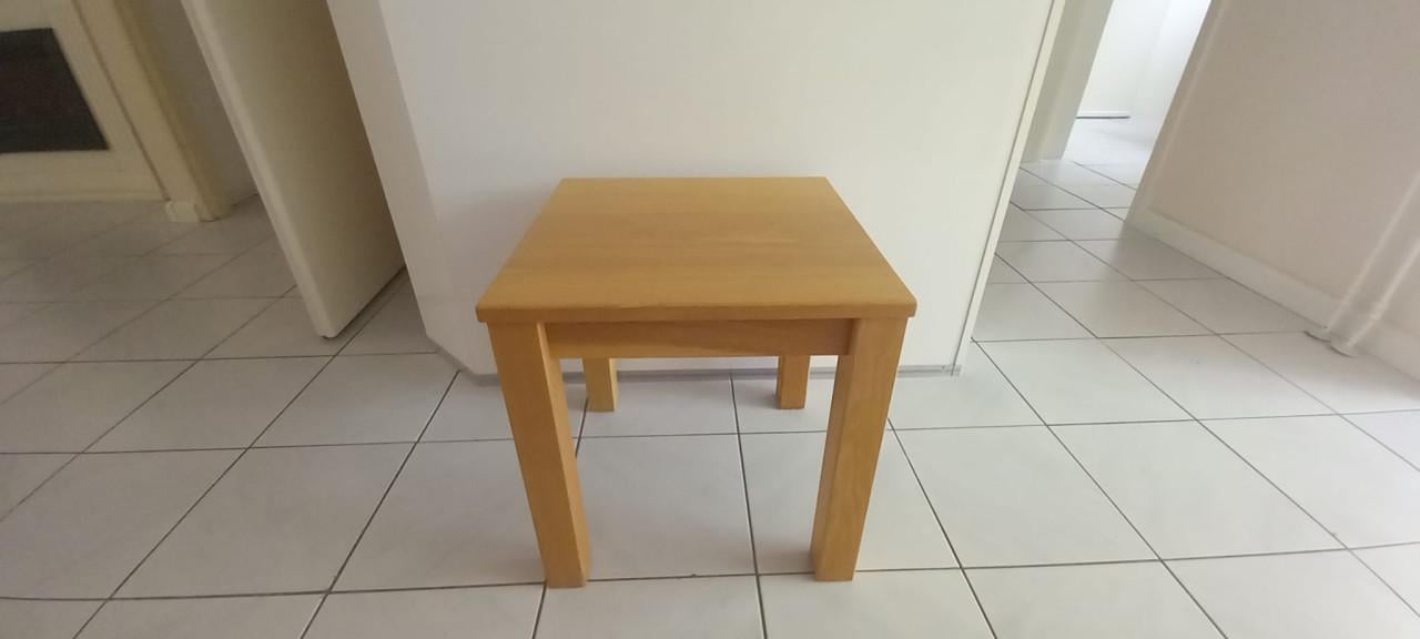 Bijzet tafeltje