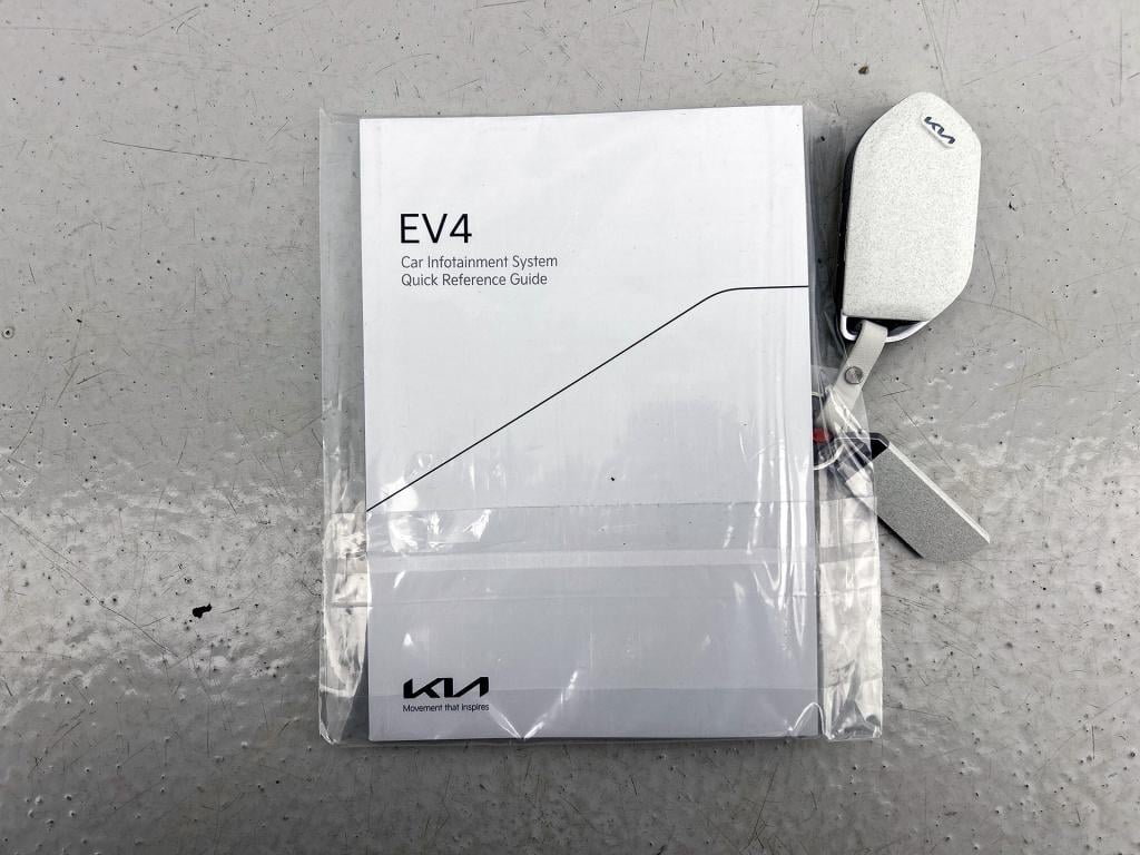 Kia Ev4 gt-plusline 81.4 kwh | 10 jaar garantie | panoramadak | leder | veh