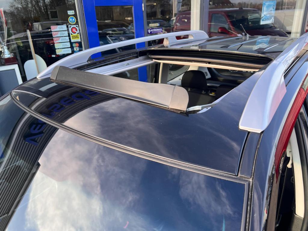 Subaru Forester 2.0 xs 40 year edition, panodak, trekhaak enz...