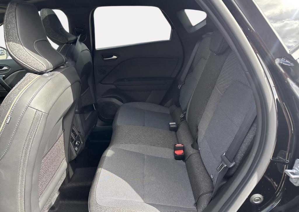 Renault Captur 1.8 e-tech full hybrid 160 techno - pack winter / pack light