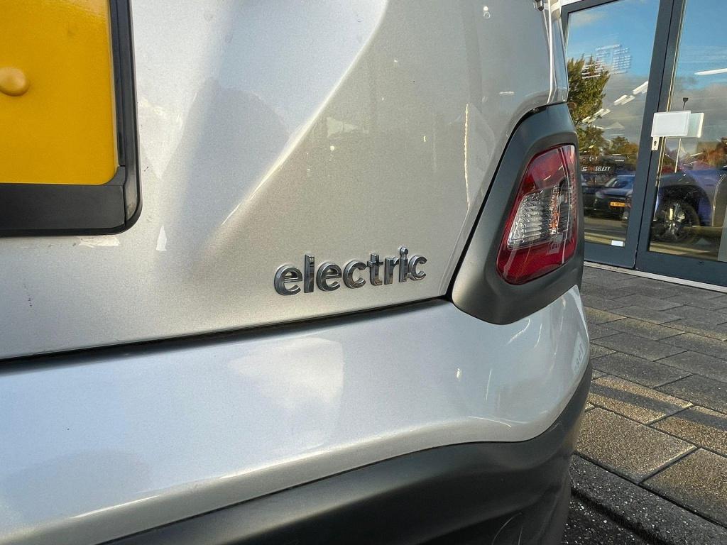 Hyundai Kona ev premium 64 kwh