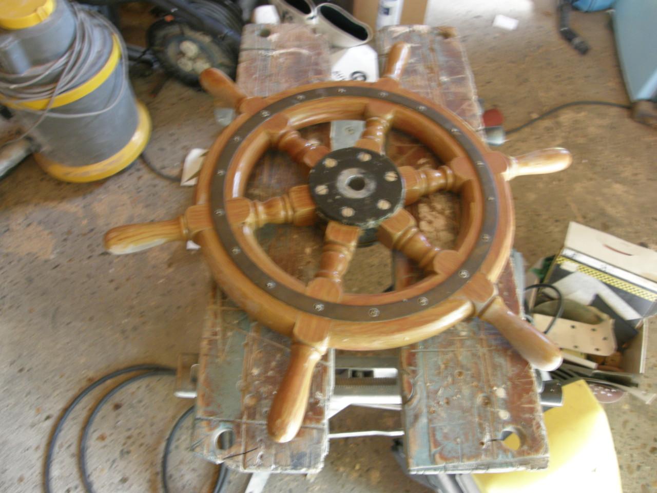 Houten scheeps stuurwiel