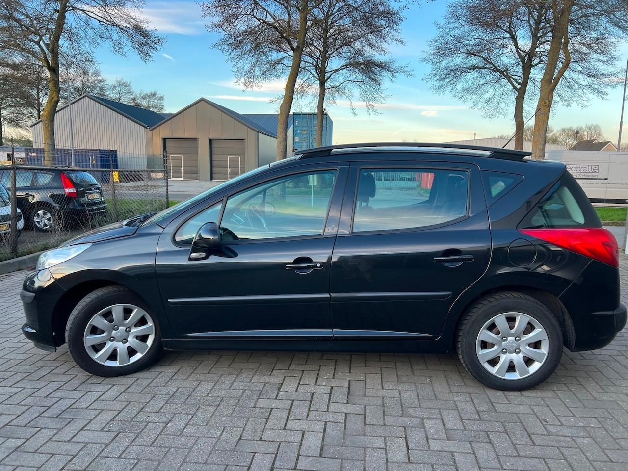 Peugeot 207SW 1.4 VTi X-line Airco Stationwagen