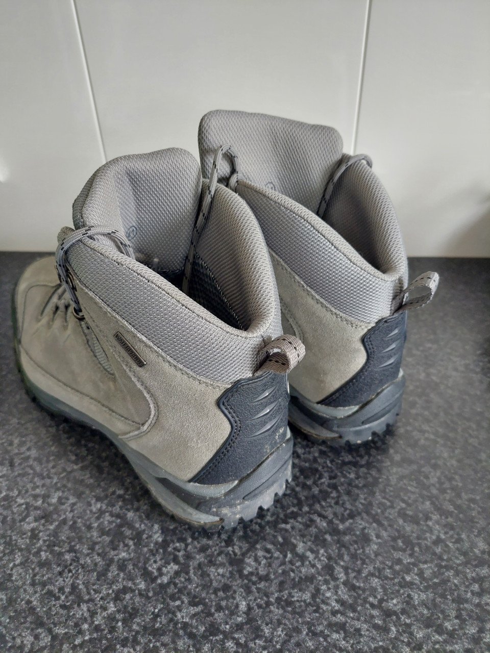 Te koop zgan dames wandel schoenen