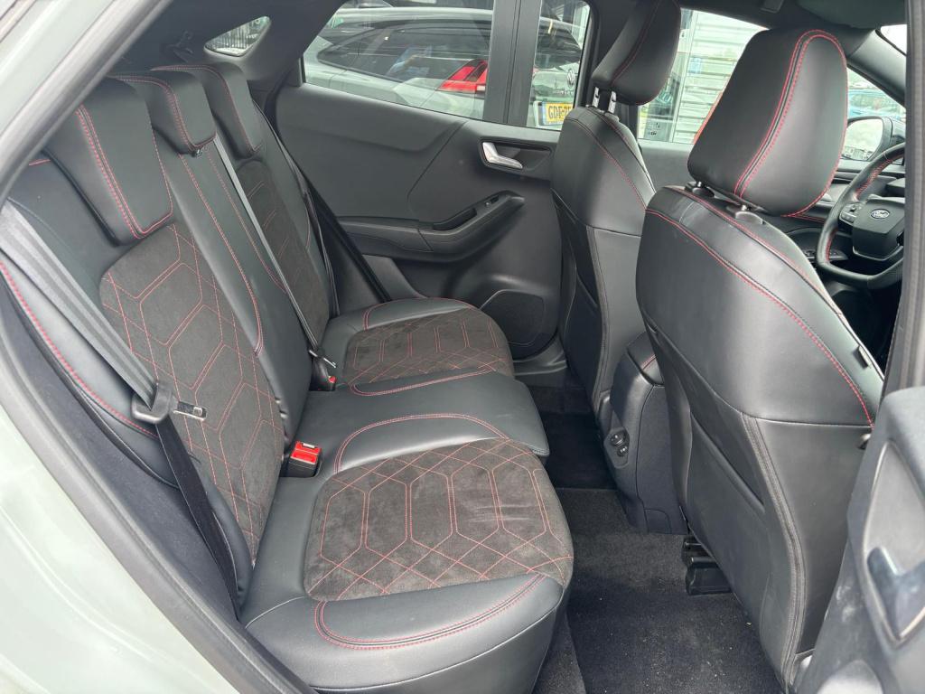 Ford Puma 1.0i ecoboost hybrid 125pk st-line x, winterpakket