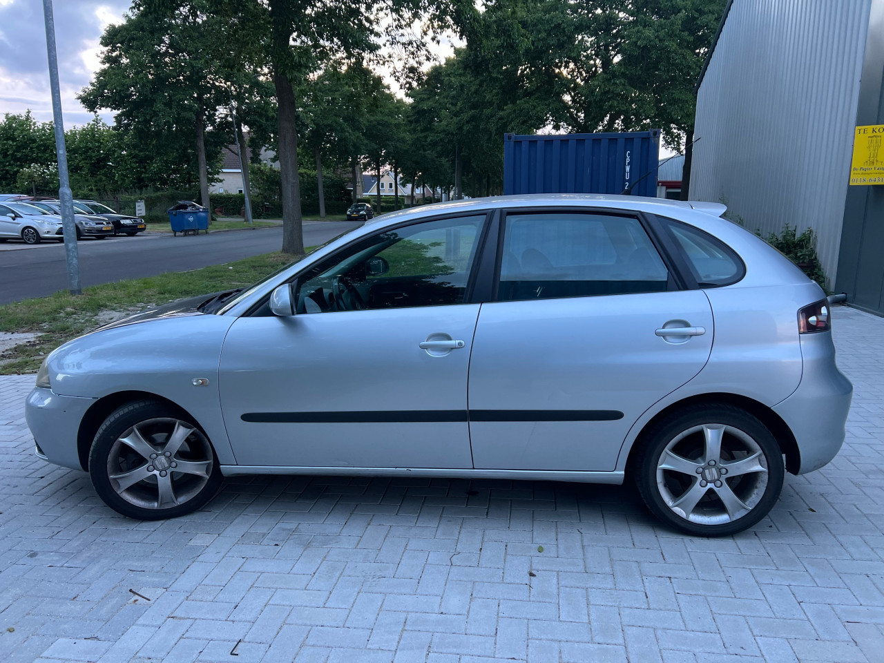 Seat Ibiza 1.4-16V Reference