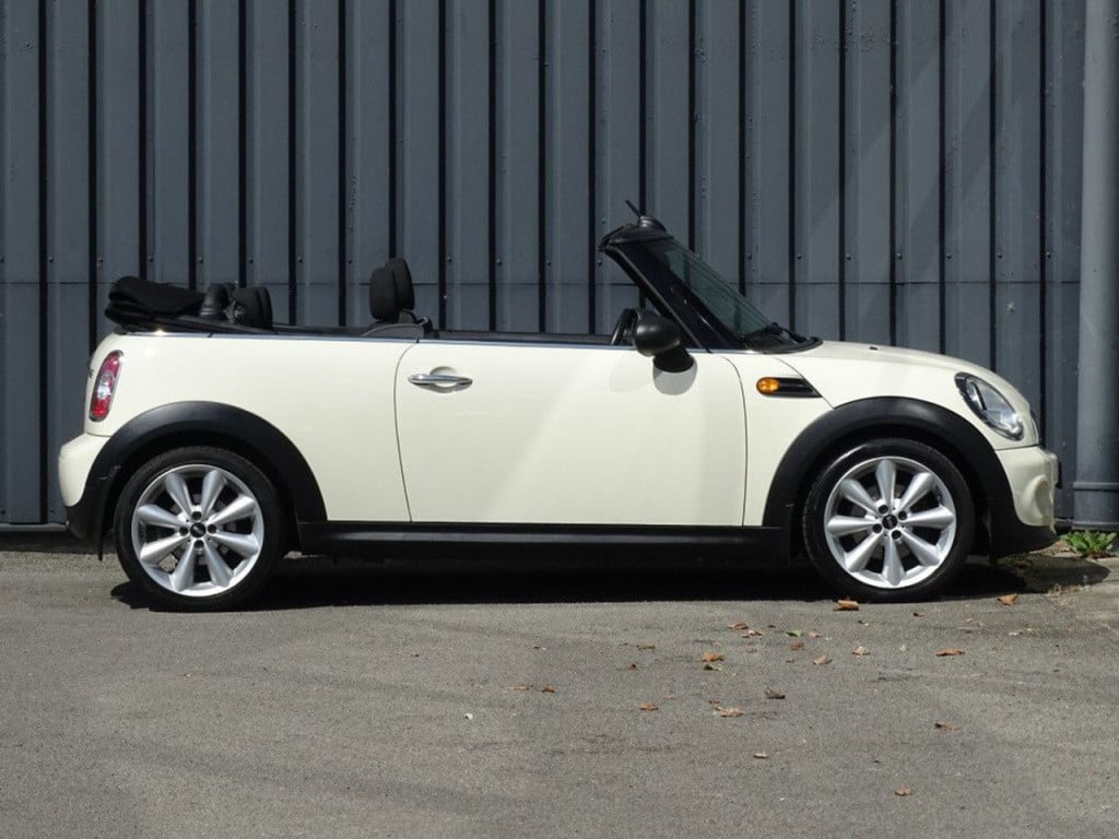 Mini One Cabrio mini 1.6 pepper navi | stoelverwarming