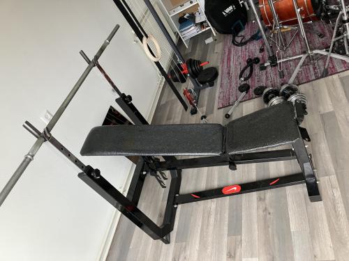 Fitness bank verstelbaar, inclusief halterstang