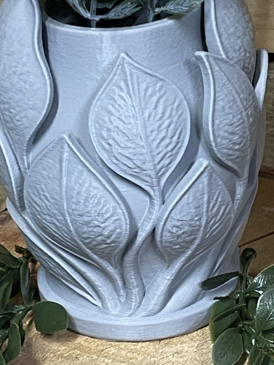 Bladeren vaas in Nature Gray