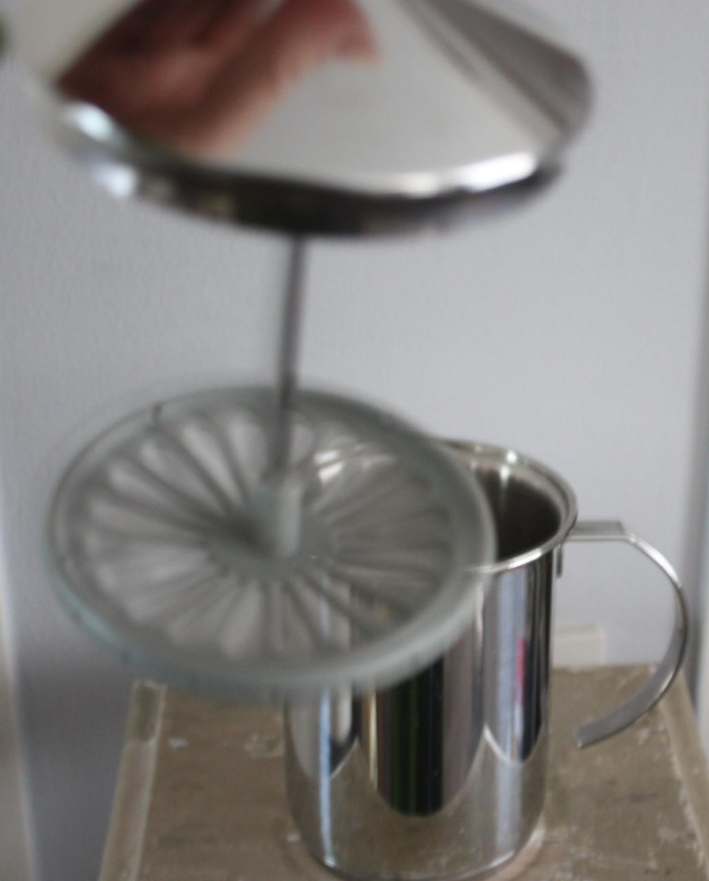 Frabosk cappuccino creamer,