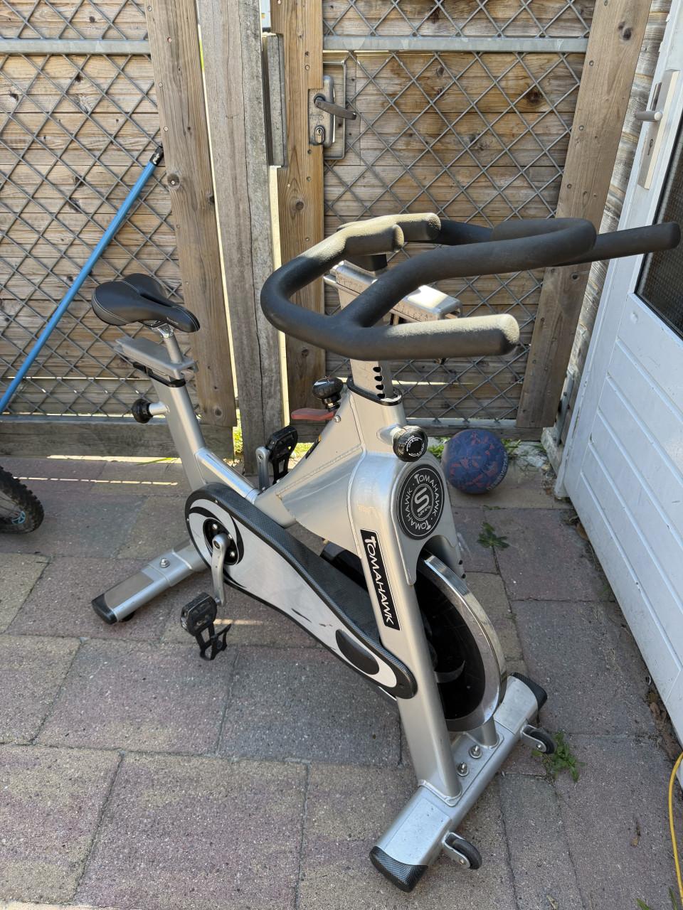 Spinningbike / spin fiets tomahawk series s