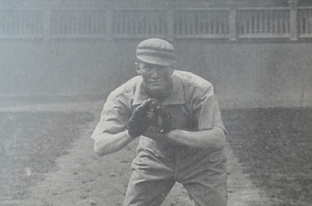 Gekke oude foto van een Honkballer