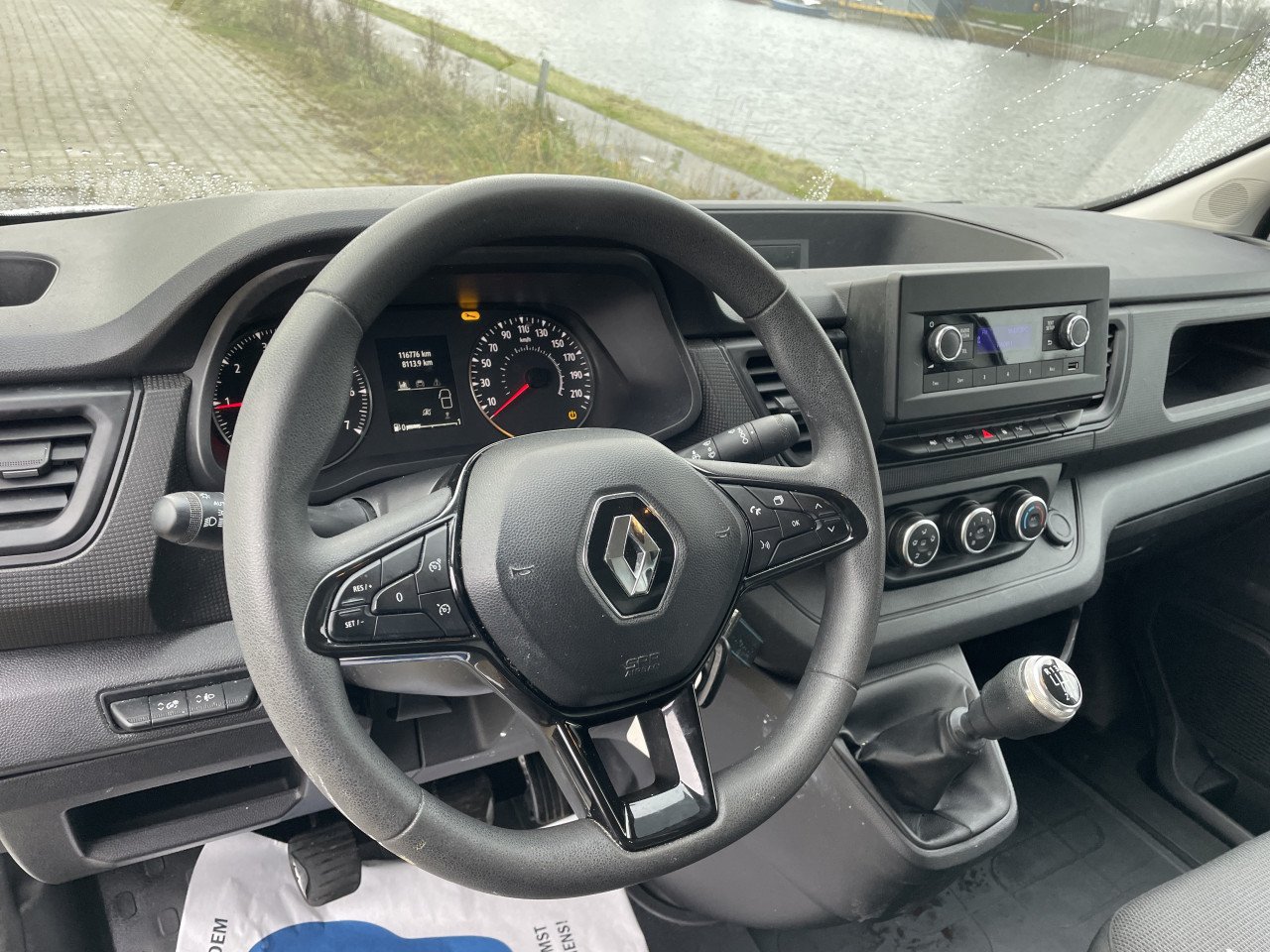 Renault trafic 2.0 dci 130 pk l2h1 10-2022