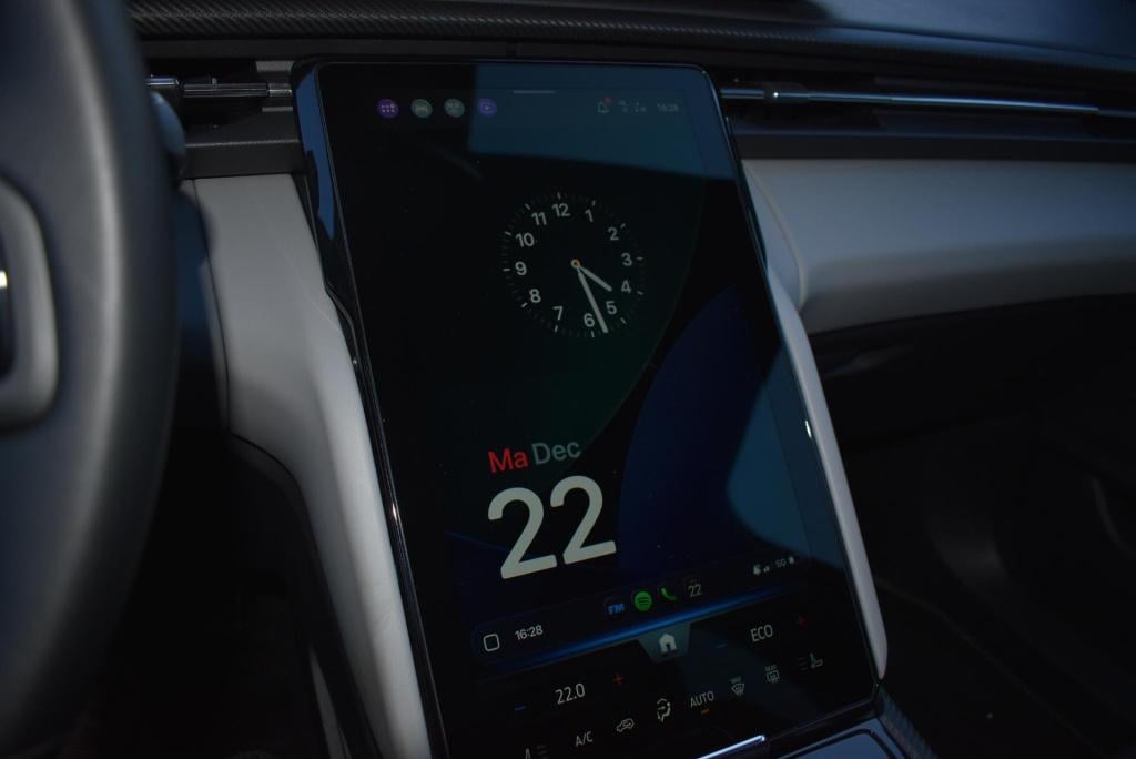 Ford Explorer premium extended range rwd 77 kwh | panoramadak | climate con