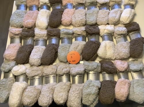 Partij super dikke kinder fluffy huissokken. ( partij 3)
