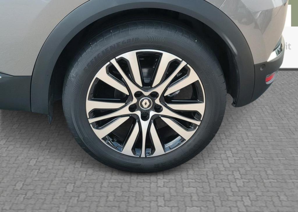 Renault Captur 1.6 e-tech hybrid 145 initiale paris