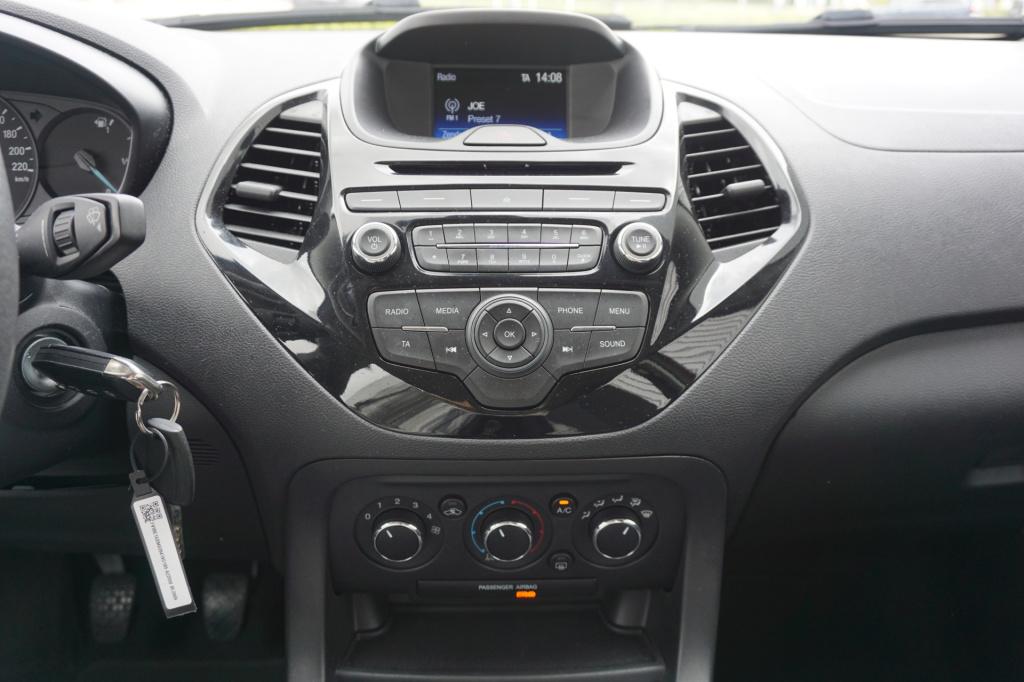 Ford KA ka+ 1.2 trend ultimate airco / cruise / parkeers. / bt / trekhaak /