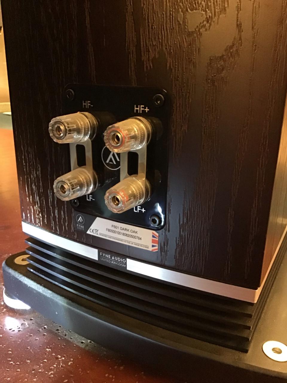 Fyne Audio vloerstaand luidsprekers SHOWROOMMODEL AFGEPRIJSD!!!