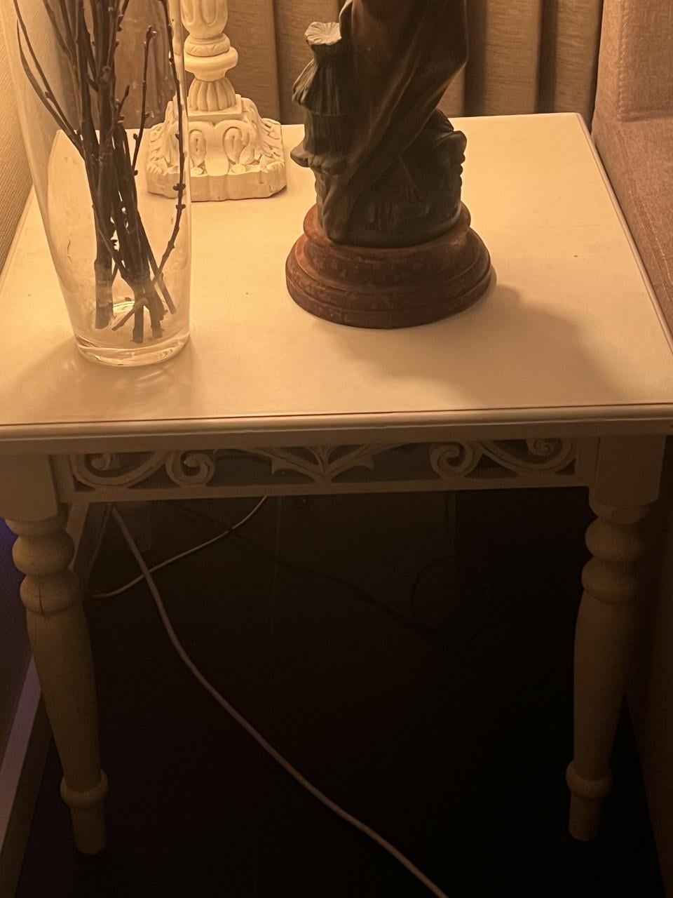 Bijzettafeltjes met mooie accenten