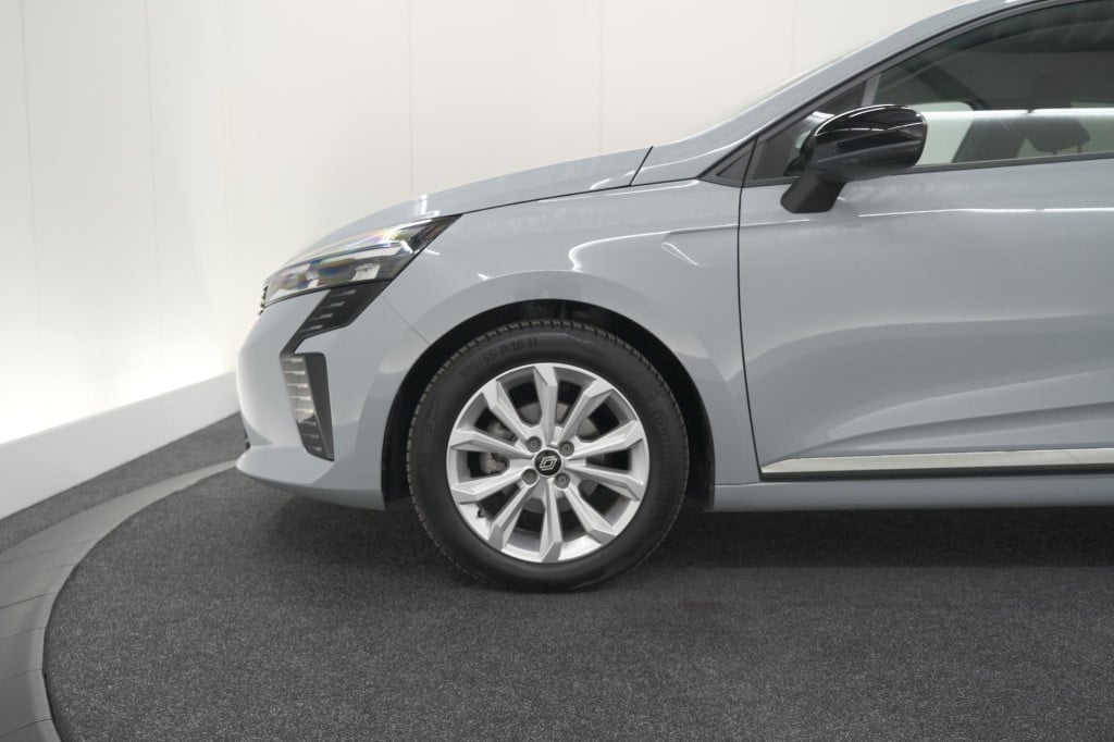 Renault Clio tce 90 evolution | camera | navigatie | apple carplay | parkee