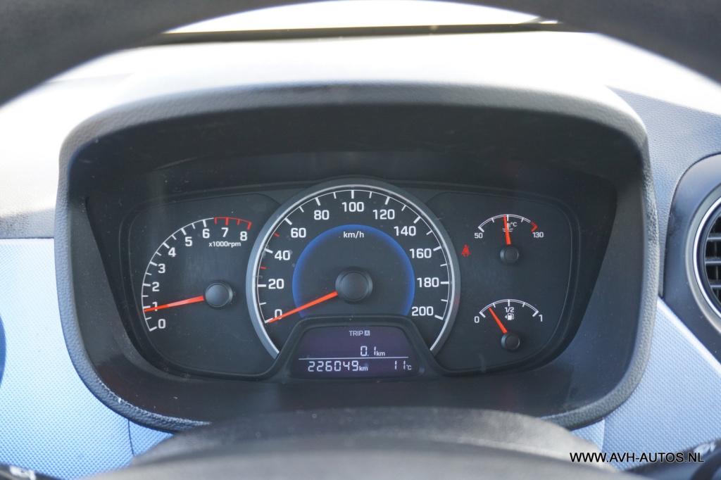 Hyundai I 10 1.0i i-motion comfort plus