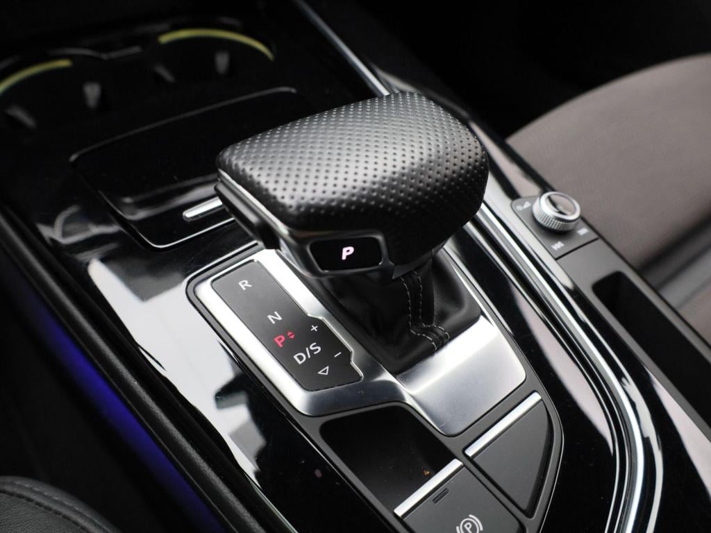 Audi A5 sportback 35 tfsi s edition competition | navigatie | apple carplay