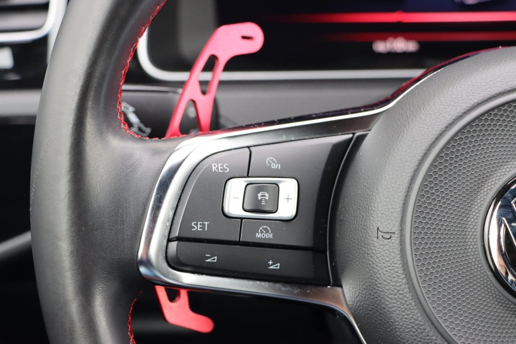 Volkswagen Golf gti 2.0 tsi performance 245pk dsg7