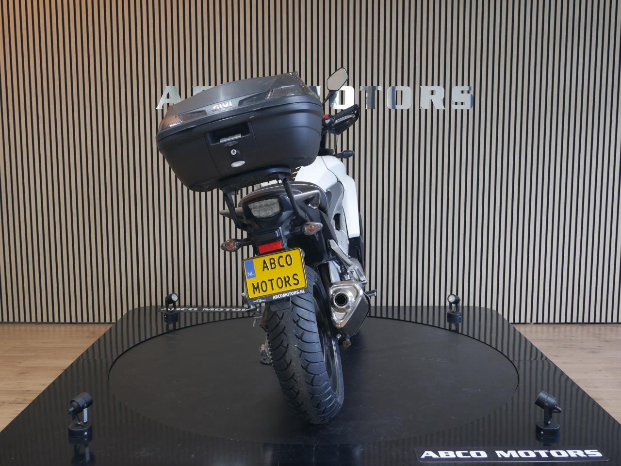 HONDA VFR 800 X CROSSRUNNER