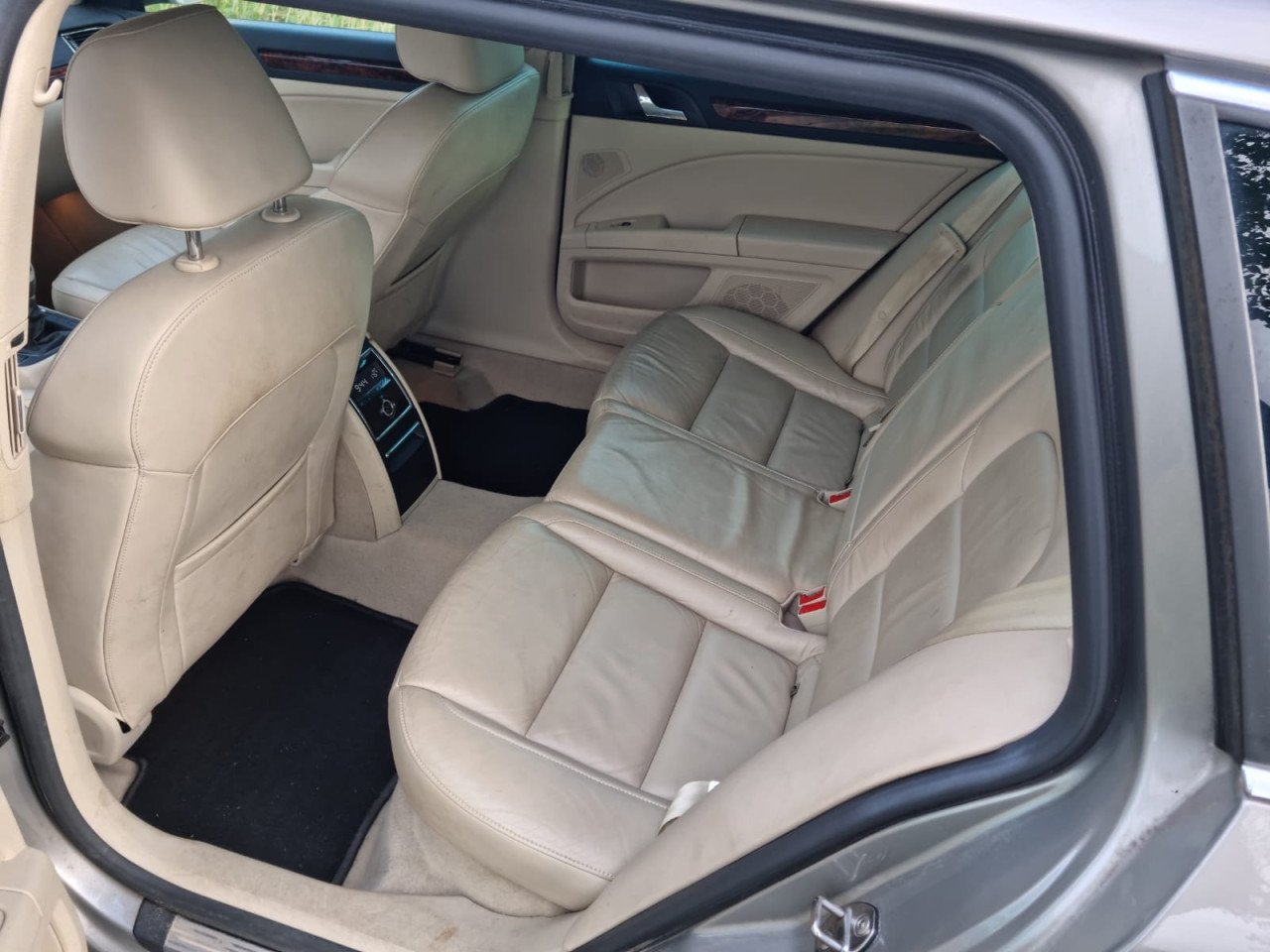 Skoda superb combi 1.8tsi elegance business line bj 2011