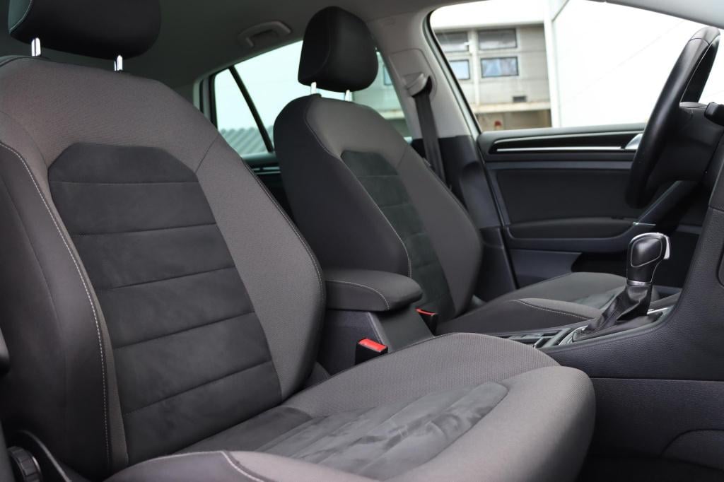 Volkswagen Golf 1.0 tsi highline 115pk dsg7