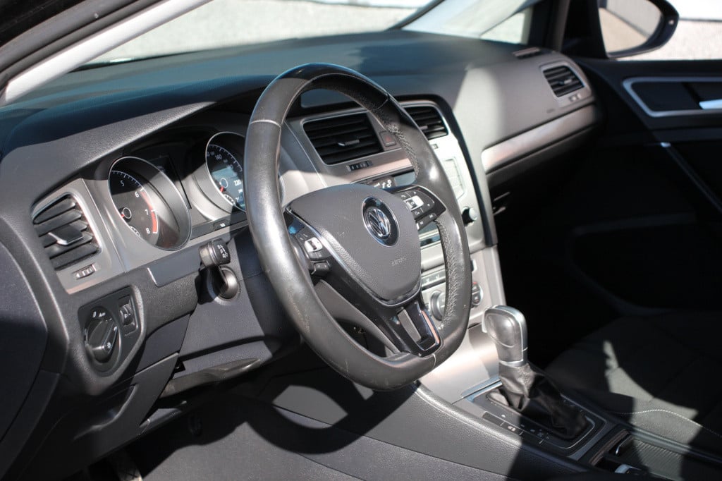 Volkswagen Golf variant 1.0 tsi business edition connected | dsg | achterui