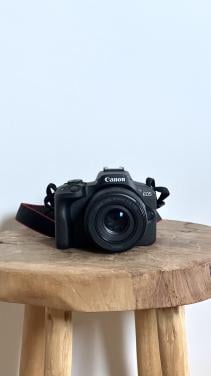 Canon eos r50