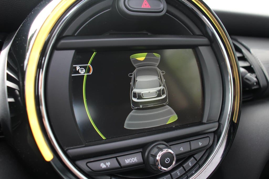 Mini One mini 1.2 chili business - pano - pdc rondom - led - stoel verw - n