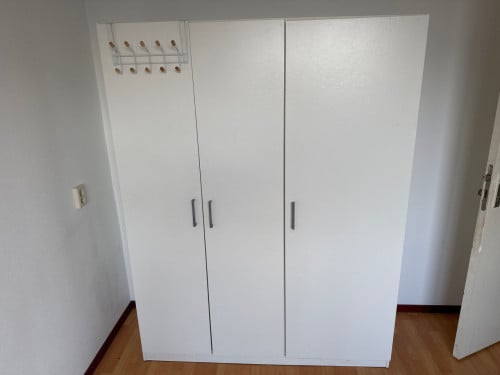 Kast gratis op te halen