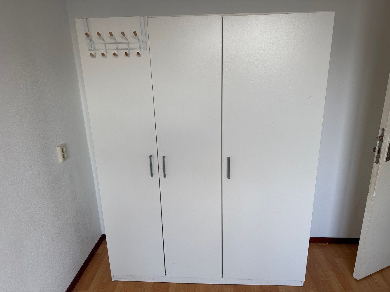 Kast gratis op te halen