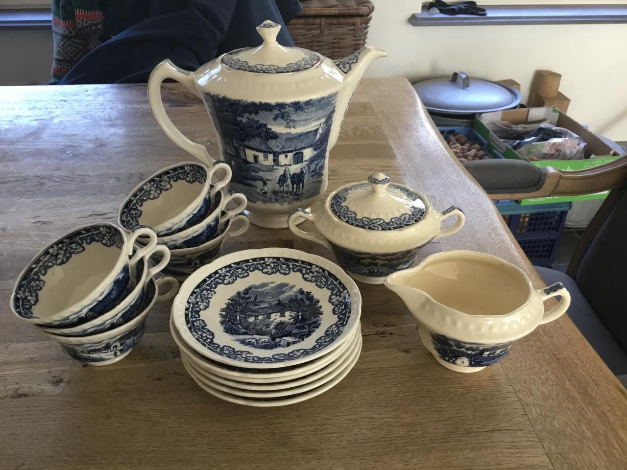 Boerenhoeve servies SCM