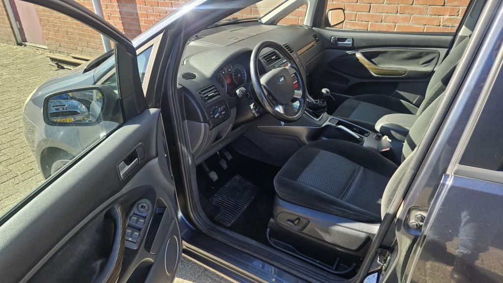 Ford C-max 1.6-16v ghia