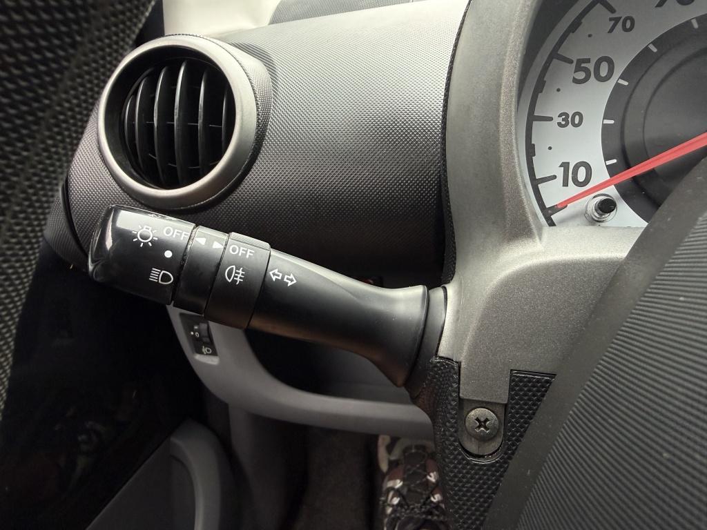 Peugeot 107 1.0-12v xs - airco -