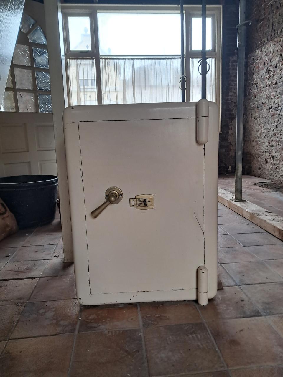 Kluis (gratis) gereserveerd