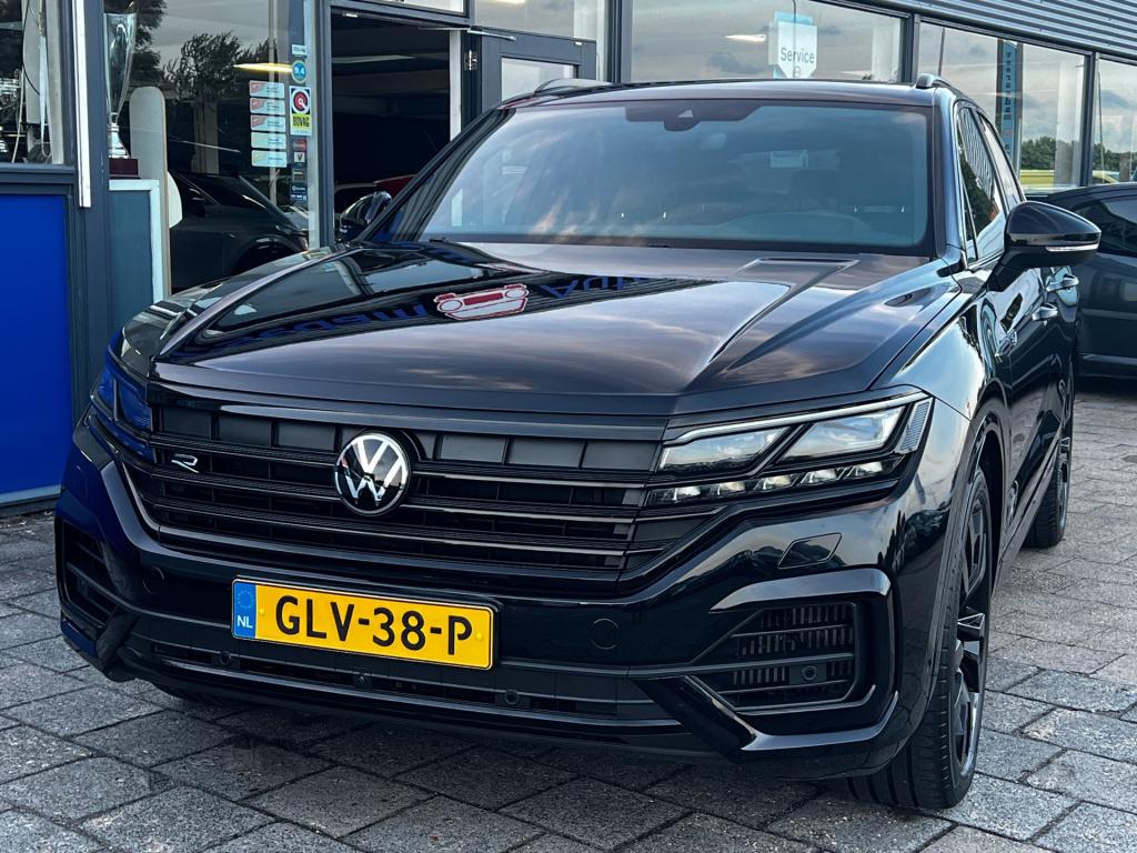 Volkswagen Touareg 3.0 tsi r ehybrid 4motion 462 pk, panodak, leer, luchtve