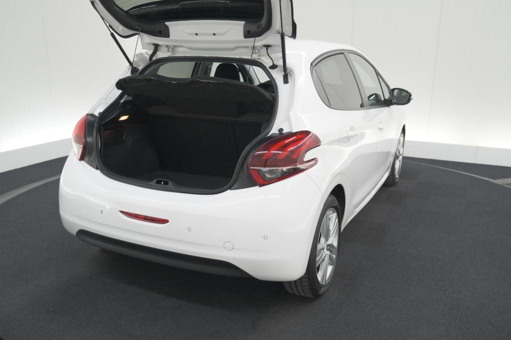 Peugeot 208 puretech 82 signature | parkeersensoren | apple carplay | navig
