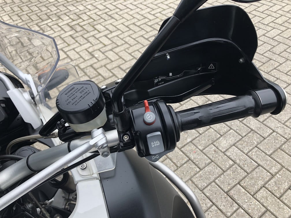 Puntgave BMW R1200GS Adventure uit 2007 met 63dkm, rijklaar €6950,-