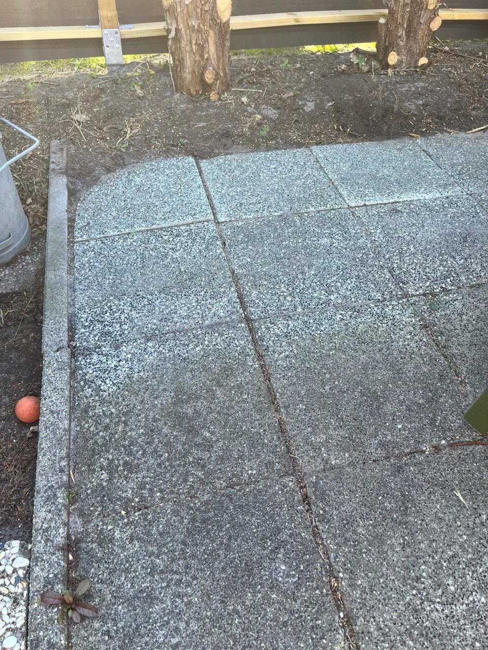 Gratis Terrastegels 40x40 cm - 150 stuks