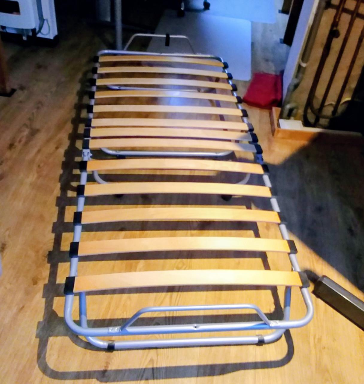 Te Koop 2 Opklapbedden