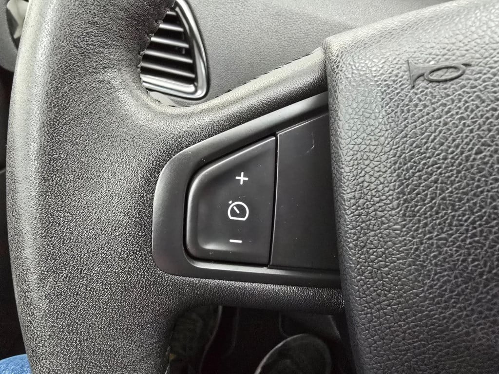 Renault Scenic occasion 2.0 dynamique 5 persoons met grote kofferbak | clim
