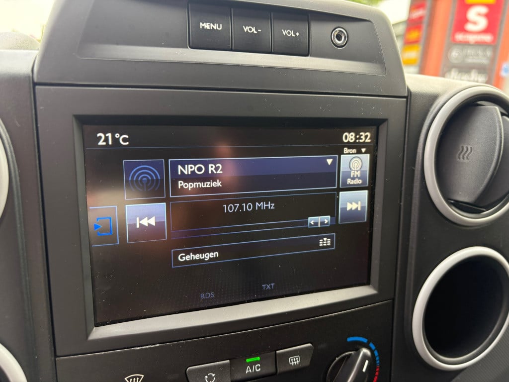 Peugeot Partner 120 1.6 bluehdi 75 l1 premium pack