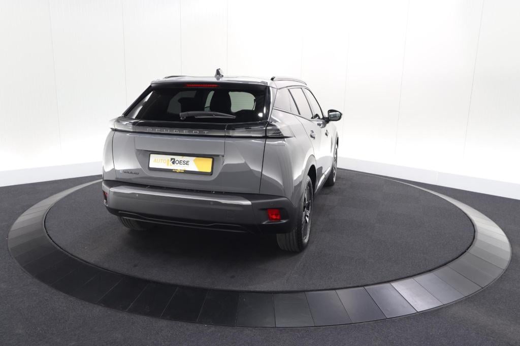 Peugeot E-2008 ev allure 54 kwh | 97,2% soh | 11 kw lader | apple carplay |