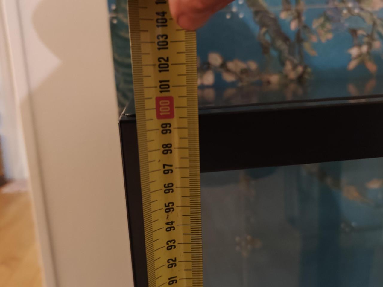 Zgan. Ikea Milsbo vitrinekast, zwart 101x100cm