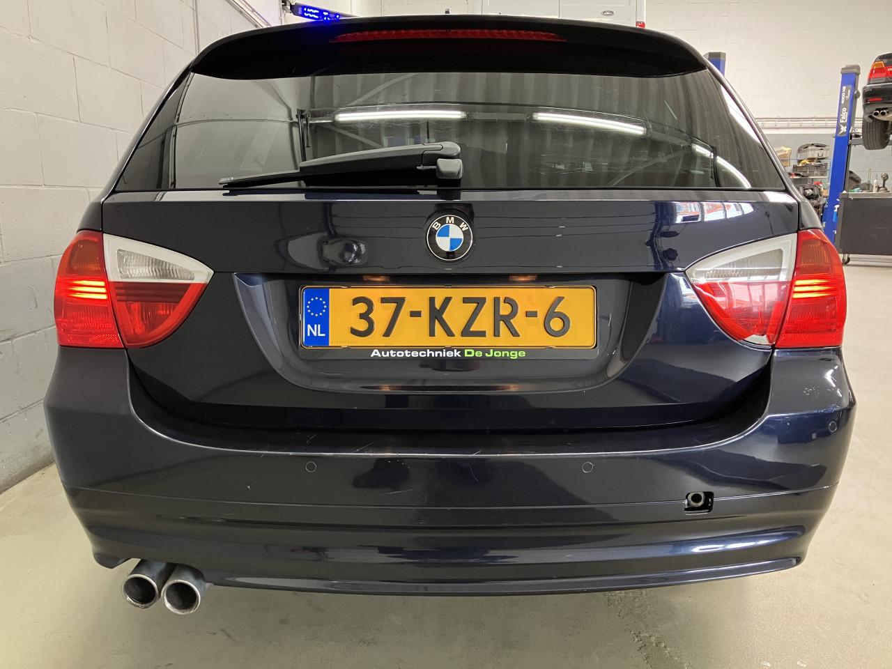 BMW 330d touring